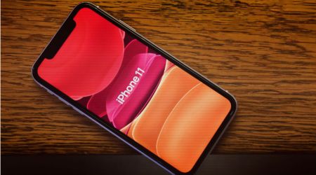 iPhone XR (bloomberg)