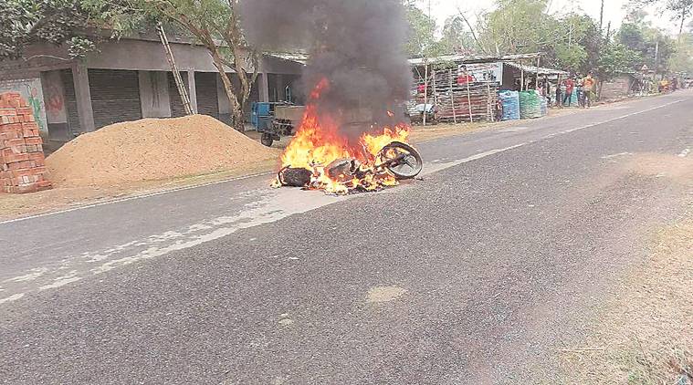 Murshidabad violence, Murshidabad CAA protests, citizenship amendment act protests, west bengal caa protests, murshidabad shootout, murshidabad caa violence, indian express