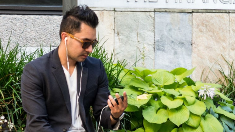 Cyrcle Phone, 'Cyrcle Phone circular phone, 'Cyrcle Phone circular screen, 'Cyrcle Phone kickstarter, 'Cyrcle Phone launch date, 'Cyrcle Phone price