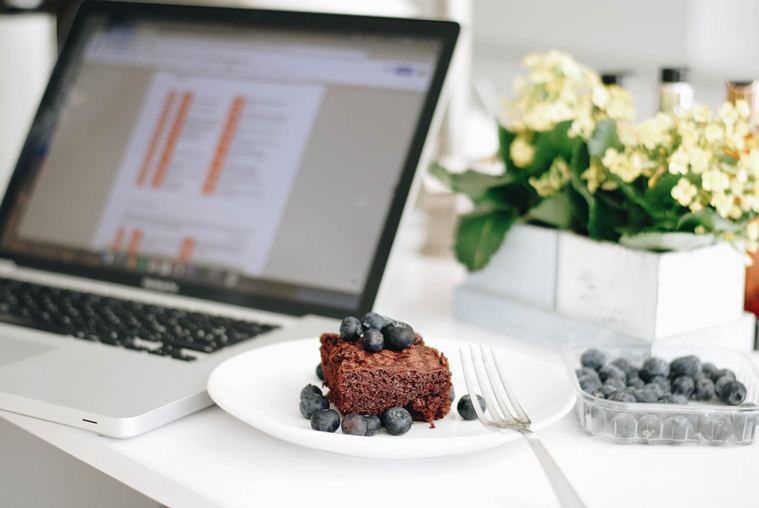 food that makes you sleepy, diet plan for workplace, office goer food diet, diet plan