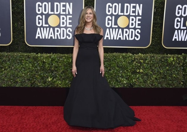 golden globes 2020, golden globes best dressed, golden globes fashion, 77 golden globes, golden globes red carpet, priyanka chopra golden globes 2020. priyanka chopra latest photos, indian express, lifestyle