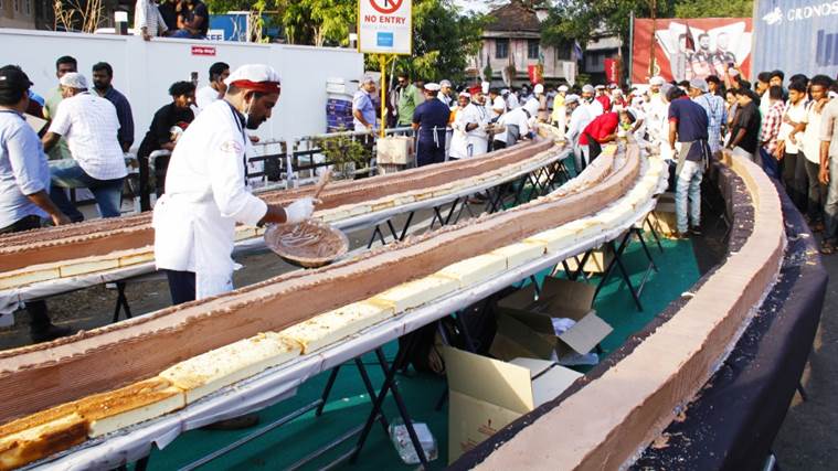 watch-bakers-in-kerala-create-world-s-longest-cake-and-its-over-6-km