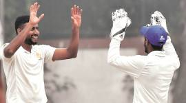 Ranji Trophy, Ranji Trophy 2020, Prateek Jain, Prateek Jain bowling, Prateek Jain karnataka, railways vs karnataka, cricket news