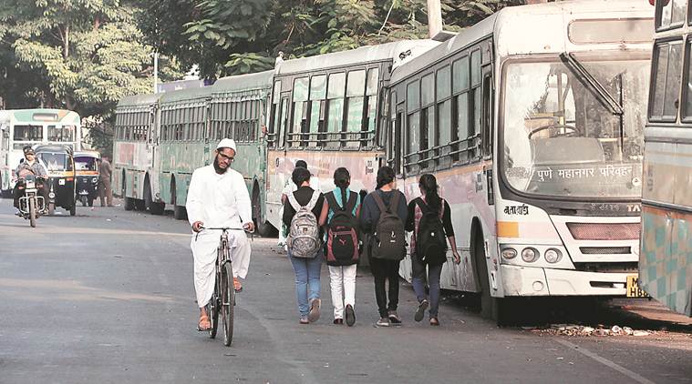 PMPML buses, PMPML Mi Card fails, pune bus commuters, pune news, maharashtra news, indian express news