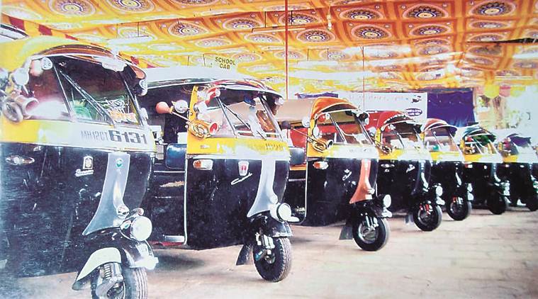 Stunner on wheels pune rickshaw fashion show comptition