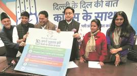 Citizenship Amendment Act, CAA protests, CAA protests Delhi, shashi tharoor, arvind kejriwal, shashi tharoor attacks kejriwal, delhi city news