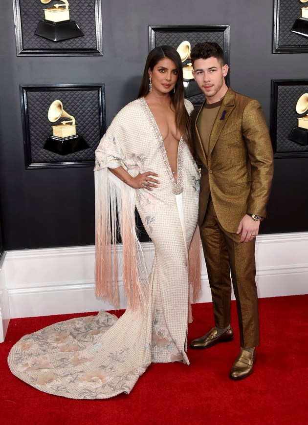 Priyanka Chopra, Priyanka Chopra red carpet, Priyanka Chopra looks, Priyanka Chopra grammy look, Priyanka Chopra met gala, indian express news