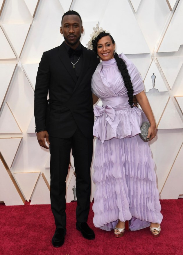 oscars 2020, v red carpet looks,oscars 2020 bizarre looks, oscars 2020 best and worst dressed, oscars 2020 fashion, oscars 2020 clothes, oscars 2020 awards nominees, oscars 2020 list of winners, indian express, lifestyle