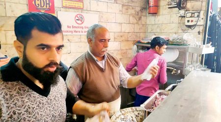 Chache Di Hatti, Kirori Mal College, Amitabh Bachchan, aloo masala, chana masala, chhole bhature