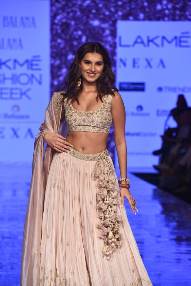 Lakme fashion week 2020, Lakme fashion week mumbai jio world garden, Lakme fashion week 2020, abu jani sandeep khosla. Lakme fashion week pankaj and nidhi, Lakme fashion week, indian express, lifestyle