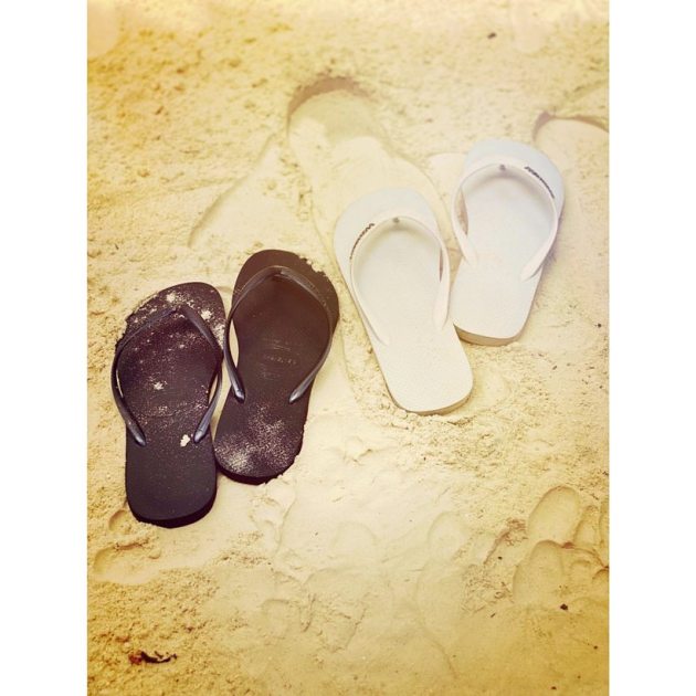 nia sharma, hina khan, deepika padukone, kartik aaryan, janhvi kapoor, deepika padukone vacation, sunny leone, entertainment news, indian express