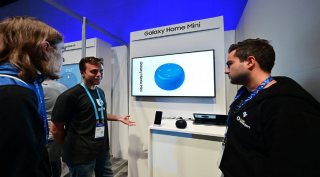 samsung galaxy home mini, galaxy home mini launch day, samsung Home Mini vs Amazon Echo Dot, Galaxy Home Mini price in India