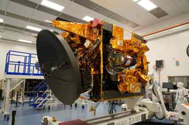 From Dubai to Mars, With Stops in Colorado and Japan