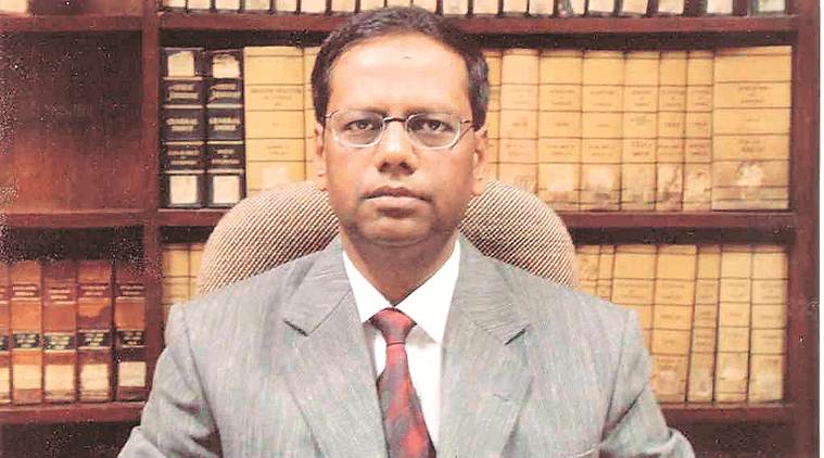 Justice Ranjit V More, Justice Ranjit V More transfer, maratha quota, sc order Justice Ranjit More transfer, HDILcase