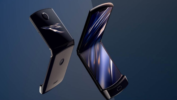 moto razr, moto razr fold test, motorola razr hinge, moto razr damaged 27000 fold, moto razr hinge test, cnet