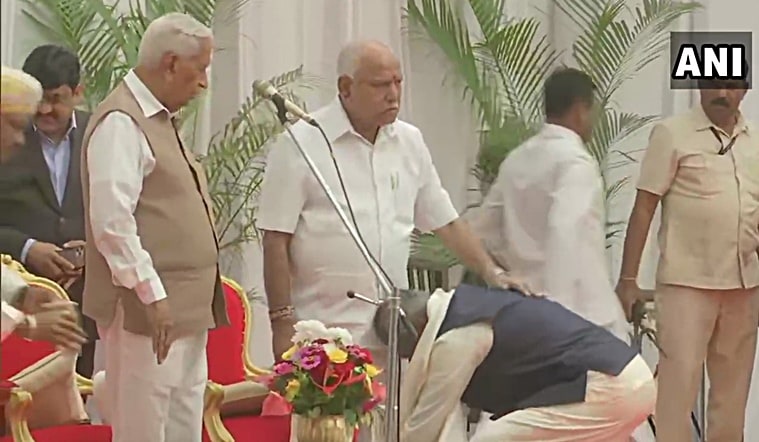 Karnataka: 10 JD(S), Congress turncoat MLAs take oath as ministers in Yediyurappa-led BJP ...