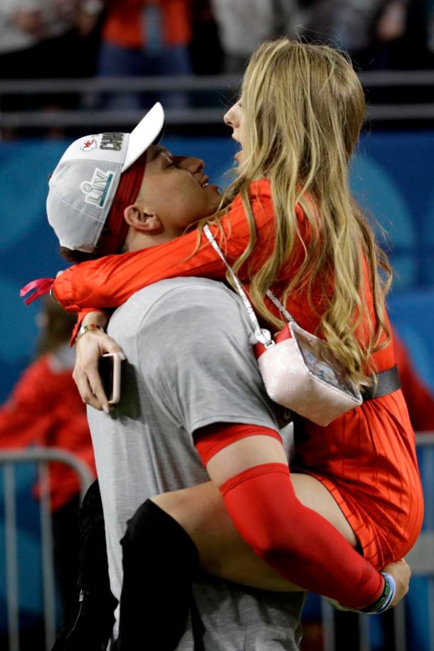 Patrick Mahomes, Patrick Mahomes MVP, Patrick Mahomes Super Bowl MVP, Kansas City vs San Francisco, Super Bowl 2020, Super Bowl photos, Patrick Mahomes celebration, Patrick Mahomes girlfriend