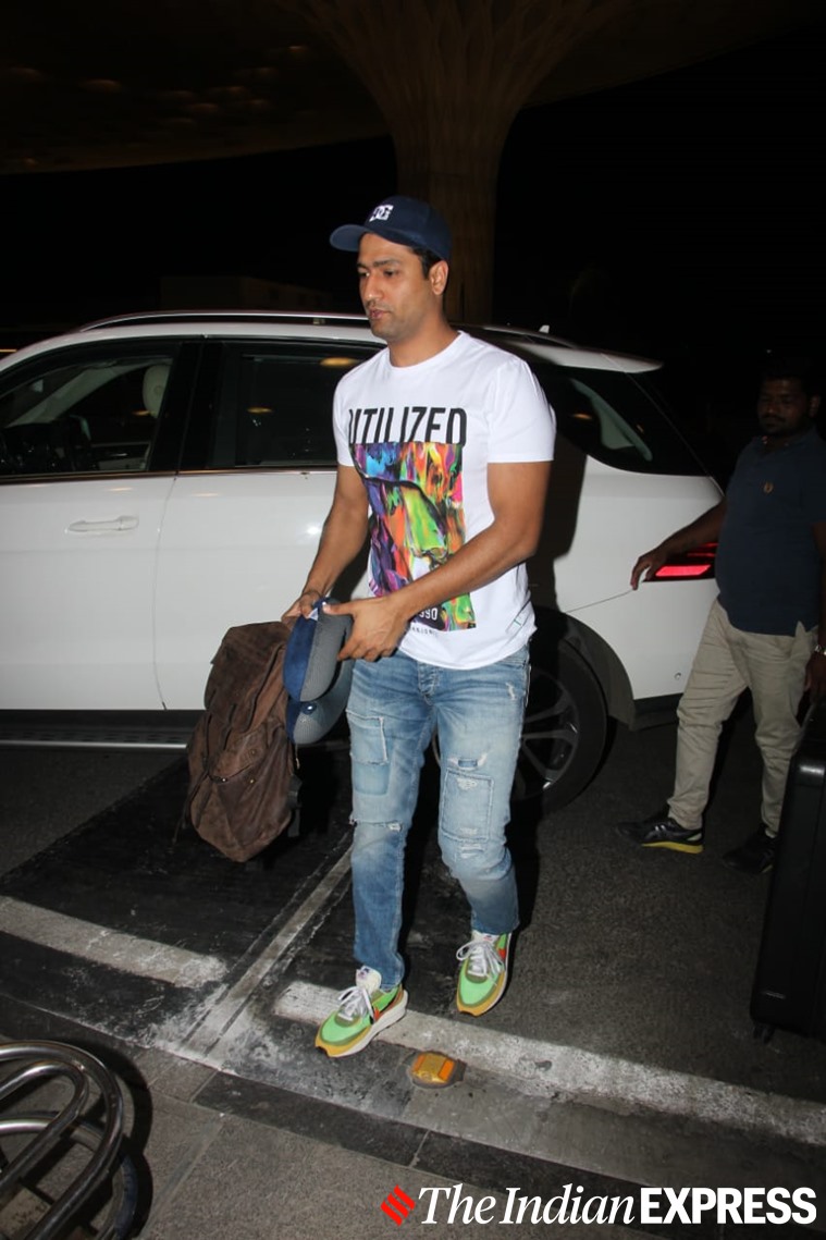 airport looks, airport look ideas, airport fashion, sara ali khan latest photos, ranveer singh latest photos, deepika padukone latest photos, vaani kapoor latest photos, katrina kaif latest photos, indian express