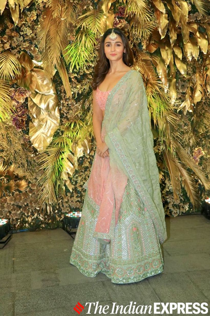 Alia Bhatt wore a stuuning green colour lehenga by #sabyasachi . Ranbir  Kapoor looked dapper in a whi… | Indian look, Indian bridal outfits, Indian  designer outfits