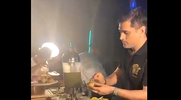 ms dhoni, dhoni, dhoni panipuri, dhoni rp singh panipuri, dhoni panipuri maldives, dhoni maldives, dhoni bcci, dhoni india, dhoni news, cricket news