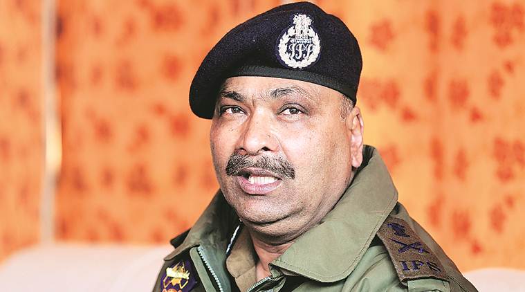 Jammu and Kashmir, Jammu and Kashmir police, Dilbag Singh, political detentions kashmir, PSA kashmir, Syed Ali Shah Geelani, kashmir social media, jammu and kashmir, uapa, Unlawful Activities Prevention Act, social media ban in kashmir, jammu kashmir internet, jammu and kashmir news