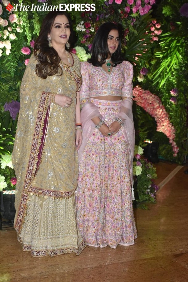 nita and isha ambani