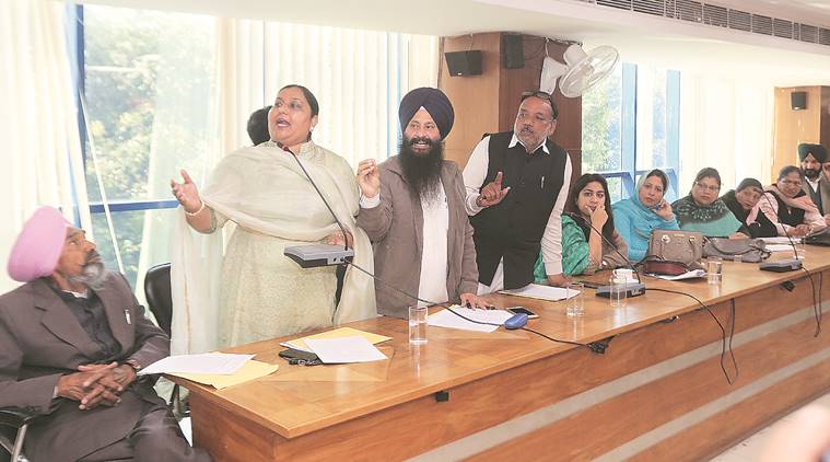 Municipal Council, MC Commissioner Kamal Garg, Punjab Health Minister Balbir Singh Sidhu, MC lacks funds, GMADA, chandigarh news, city news, indian express