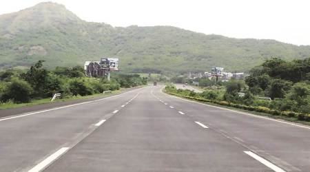 Punemumbai Expressway: News, Photos, Latest News Headlines about