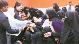 Priyanka meets families of arrested anti-CAA protesters in Azamgarh