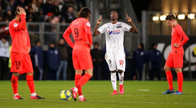 PSG share spoils with Amiens in eight-goal thriller after remarkable