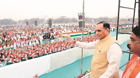 Gujarat: Vijay Rupani flags off pro-CAA rally, 60 per cent participants from schools and colleges