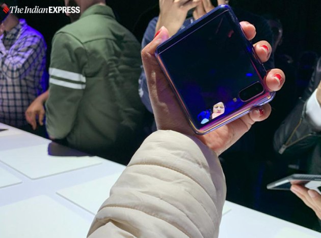 samsung galaxy z flip, galaxy z flip, galaxy z flip specifications, galaxy z flip price, samsung foldable phone, galaxy fold, galaxy z flip features, galaxy z flip pictures, galaxy z flip images, galaxy z flip first look