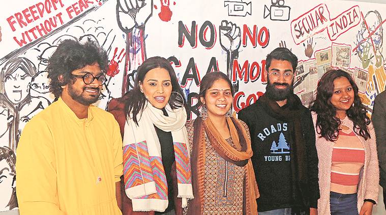 swara bhaskar, swara bhaskar india protests, panjab university, pu swara bhaskar, chandigarh latest news, indian express