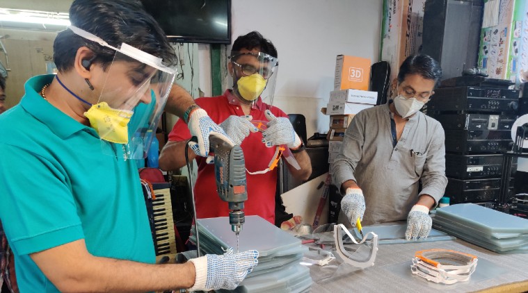 3D face shields, coronavirus 3D printed face shields, 3d printed face masks, Boson Machines, 3D face shields for doctors India