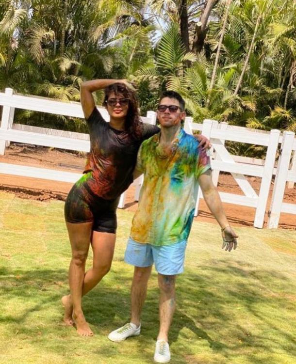 priyanka chopra nick jonas holi