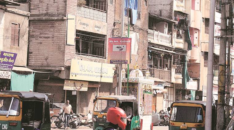 Vadodara Man arrested, CCTV cameras, Vadodara news, gujarat news, indian express news