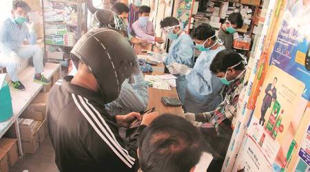 Lucknow: After PM’s speech, spree of panic buying