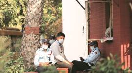 Delhi coronavirus patient, Noida schools shut, international passengers screening test, Delhi news, indian express news