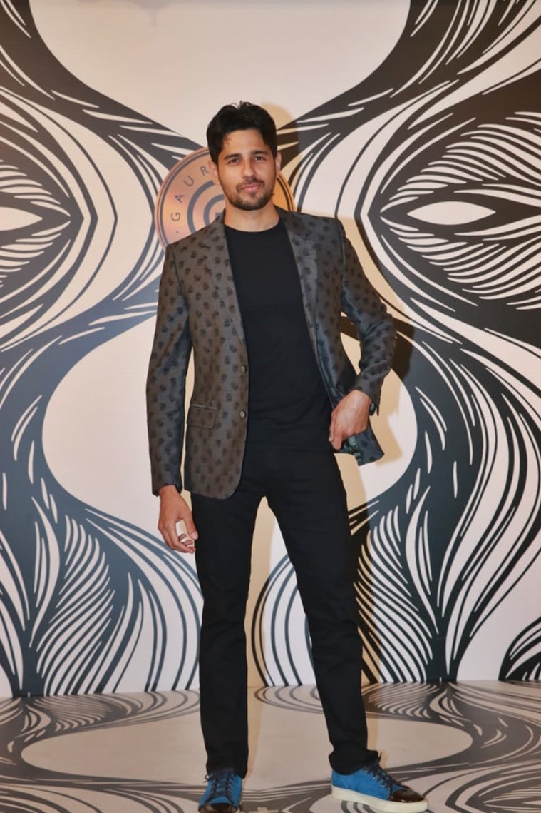 siddharth malhotra, siddharth malhotra actor bollywood latest photos, siddharth malhotra photos, siddharth malhotra movies, siddharth malhotra hindi movies, indian express, lifestyle
