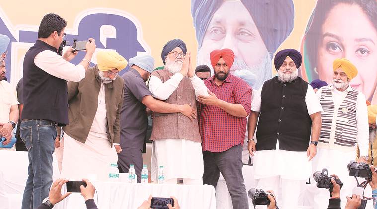 Punjab news, Parkash Singh Badal, Shiromani Akali Dal, insecurity among minorities, Delhi violence, Delhi violence deaths, indian express