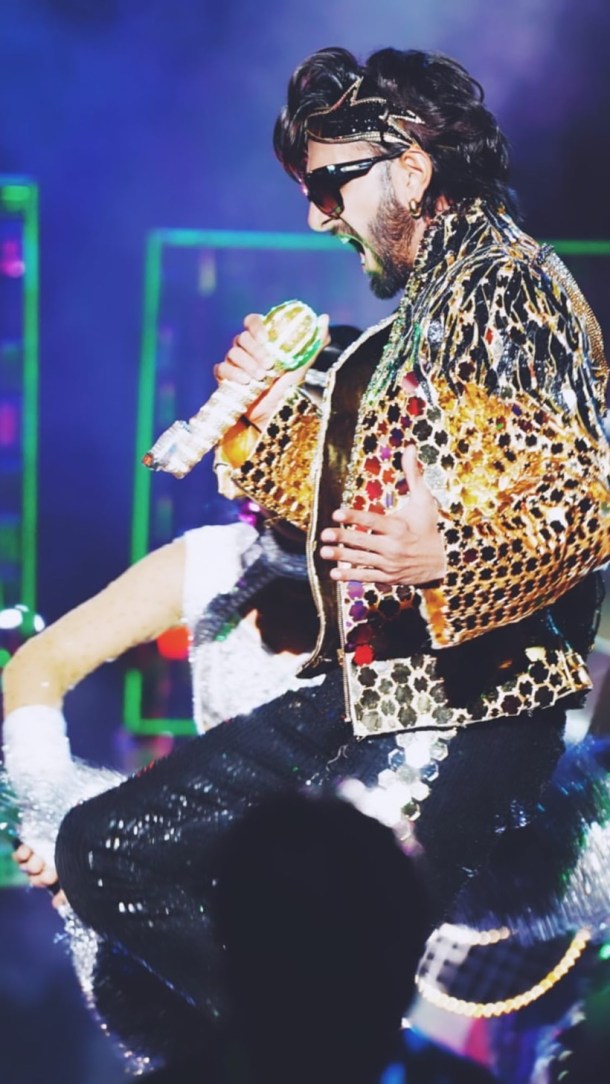 ranveer singh zee cine awards 2020