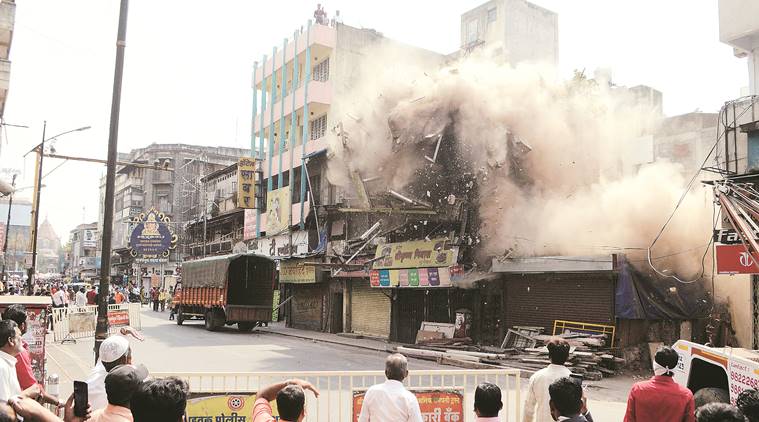 Pune old wada collapses, Pune Municipal Corporation, Pune news, maharashtra news, indian express news