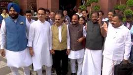 Congress MPs suspended, Congress MPs suspended from Lok Sabha, Lok Sabha on coronavirus, Lok Sabha on Delhi violence, India news, Indian Express