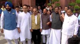 Congress MPs suspended, Congress MPs suspended from Lok Sabha, Lok Sabha on coronavirus, Lok Sabha on Delhi violence, India news, Indian Express