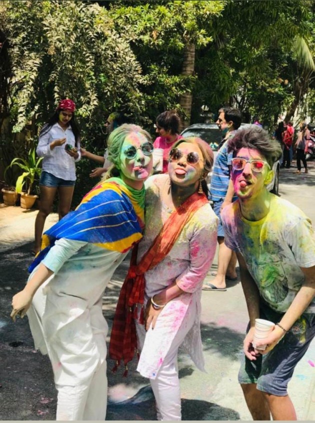 hina khan holi special