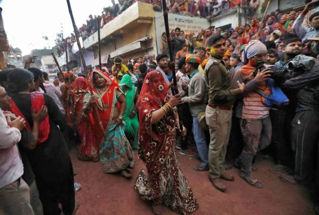 holi images, holi, holi 2020, happy holi, happy holi 2020, holi hai, holi photos, lathmaar holi, barsana holi, nandgaon holi, vrindavan holi, widow holi, holi in india photos, india holi, holi celebrations, holi celebration photos, india news, festival news, indian express