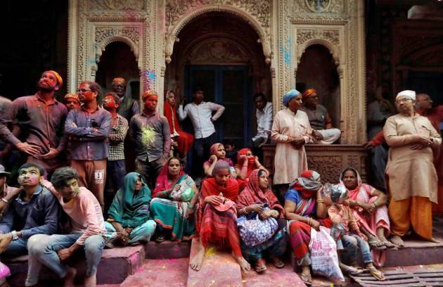 holi images, holi, holi 2020, happy holi, happy holi 2020, holi hai, holi photos, lathmaar holi, barsana holi, nandgaon holi, vrindavan holi, widow holi, holi in india photos, india holi, holi celebrations, holi celebration photos, india news, festival news, indian express
