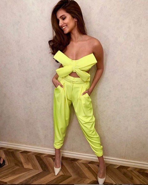 Tara sutaria, Tara sutaria latest photos, Tara sutaria birthday, Tara sutaria bf, Tara sutaria movies, Tara sutaria bollywood, Tara sutaria fashion, indian express news