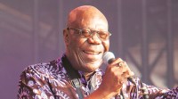 Manu Dibango, Manu dibango master saxophonist, manu dibango death, manu dibango coronavirus infection death, indian express news