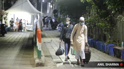 441 evacuated from Nizamuddin showed COVID-19 symptoms: Kejriwal